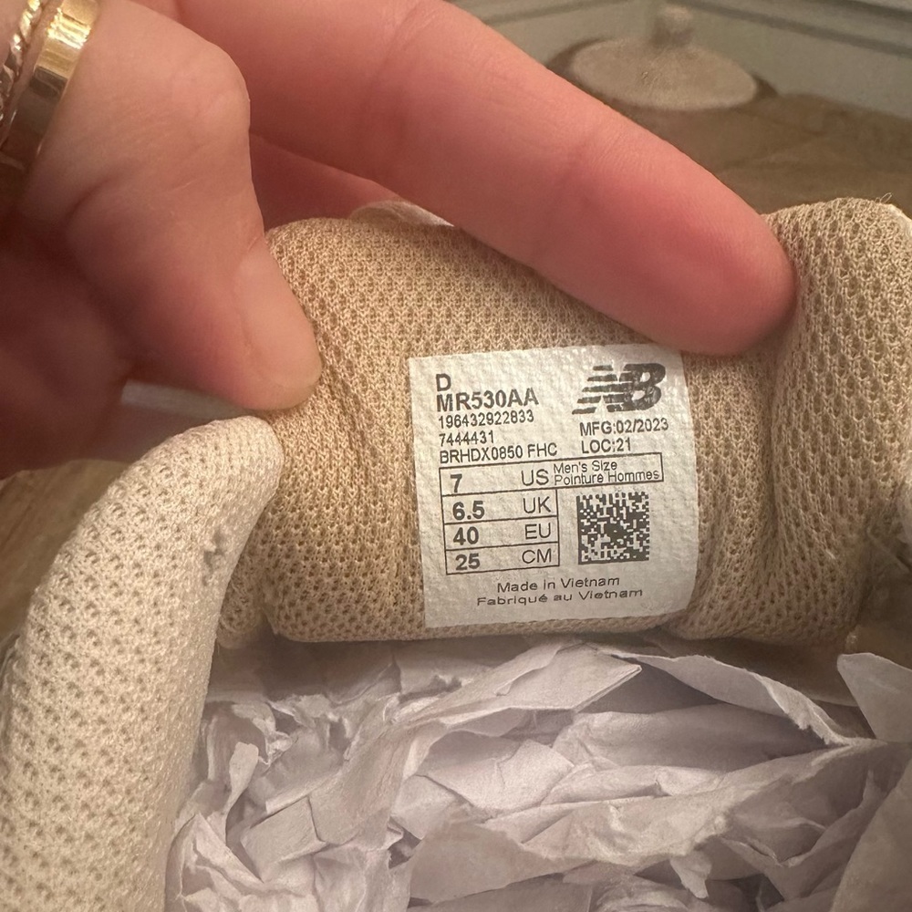 New Balance 530 Beige 8.5 - Picture 3 of 11
